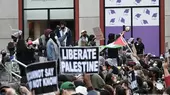 طلاب في جامعة كولمبيا الامريكية يتظاهرون ضد الحرب في غزة. 